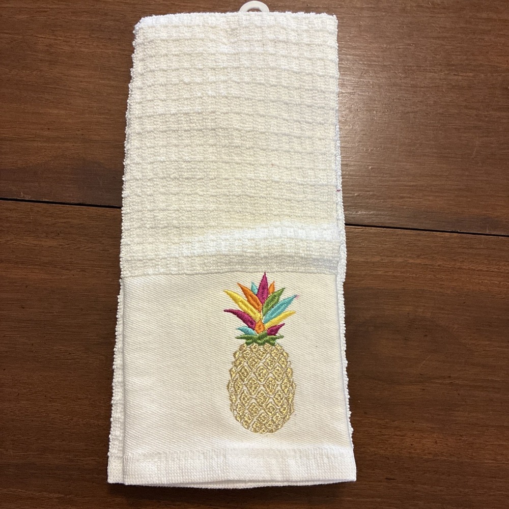 Embroidered Pineapple Kitchen Towels 100% Cotton Set of 2 16"x 26"